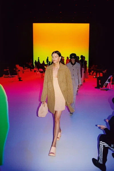 Look 6